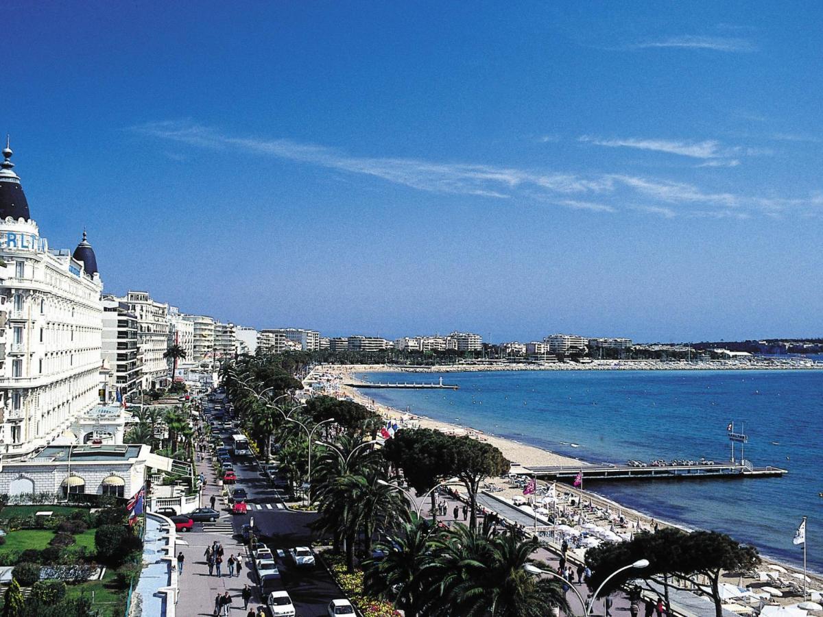 Les Pins D'alep By Interhome
